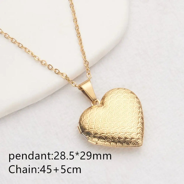 Openable Photo Picture Locket Necklace Valentine's Day DIY Necklace Floral Heart Necklace Friendship Necklace